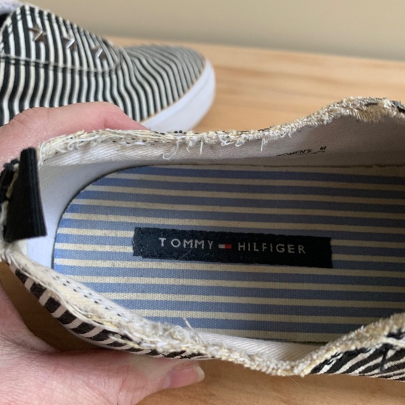 Pre-loved Tommy Hilfiger Striped Slip-on Sneakers with Studded Accents - Picture 3 of 8